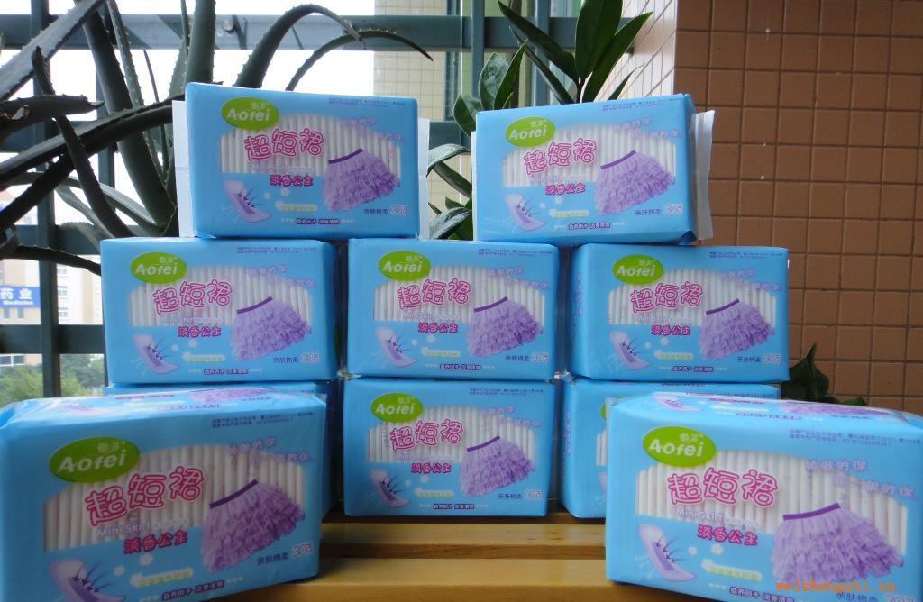除abc、護(hù)舒寶，代理超短裙衛(wèi)生巾品牌，誠招全國代理廣東衛(wèi)生巾